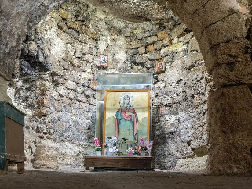 aya tekla kilisesi