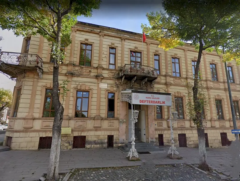defterdarlik binasi