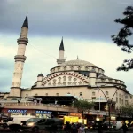 izzet pasa camisi