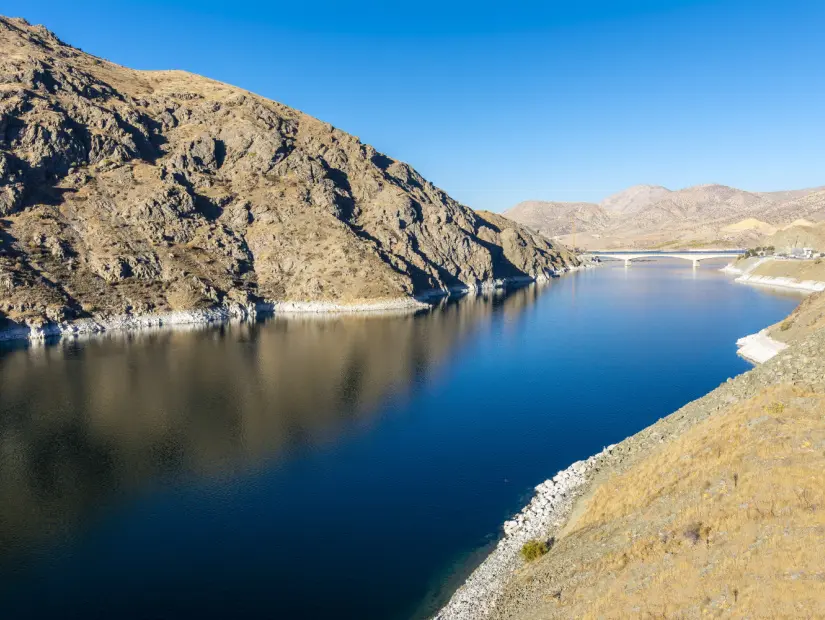 karakaya baraji golu